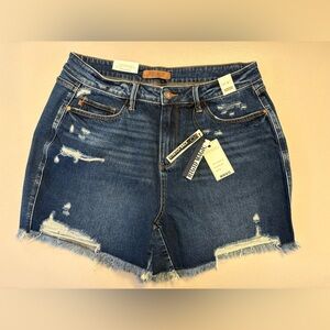 (NWT) Judy Blue High-Waist Denim Shorts – Rigid Front / Stretch Back | 2XL